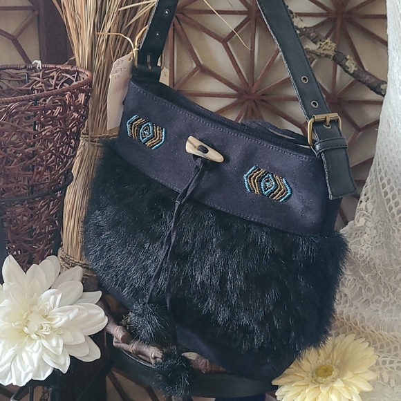 NWOT BO HO BEADED BLACK SUEDE FAUX FUR HANDBAG - Picture 2 of 16